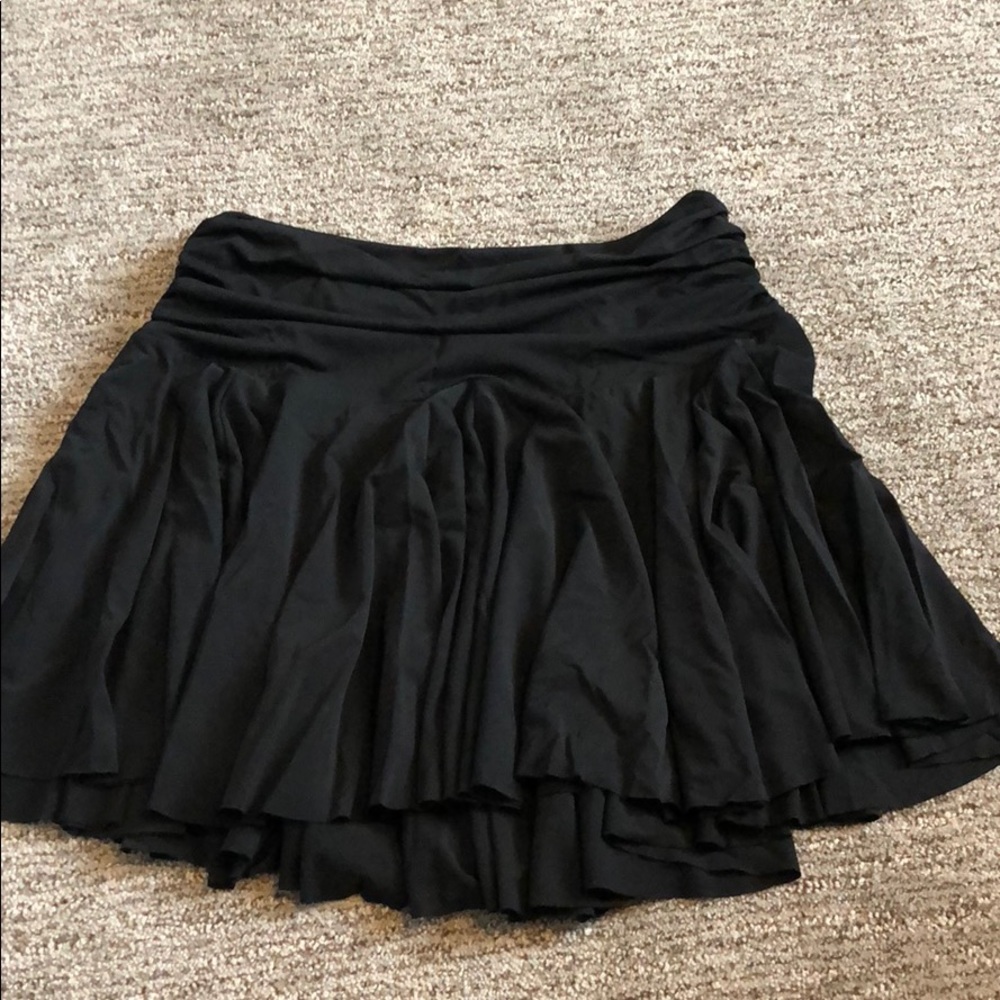 Black BCBG skirt
